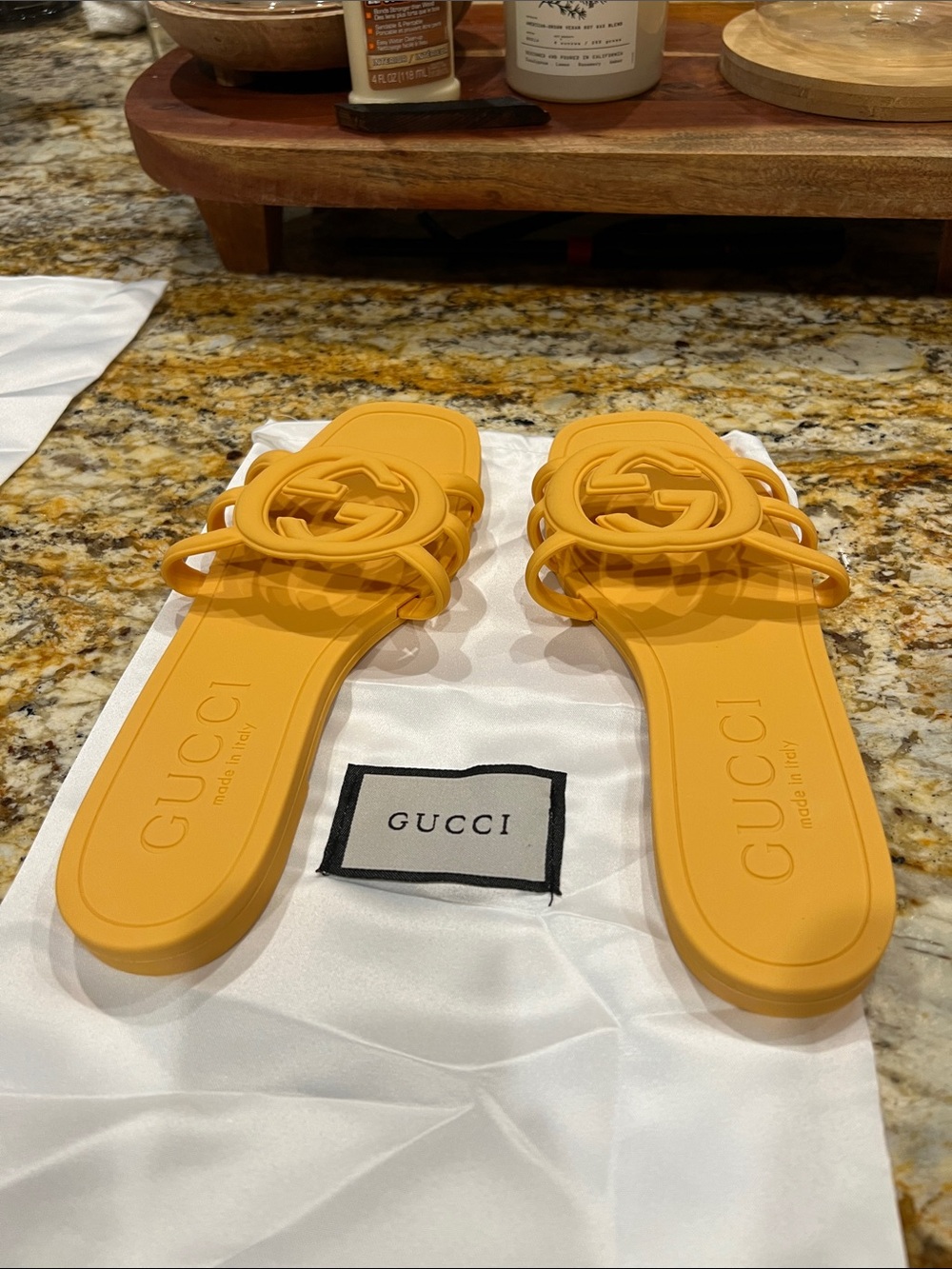 Gucci Yellow Interlocking GG Rubber Slide Sandals new 7